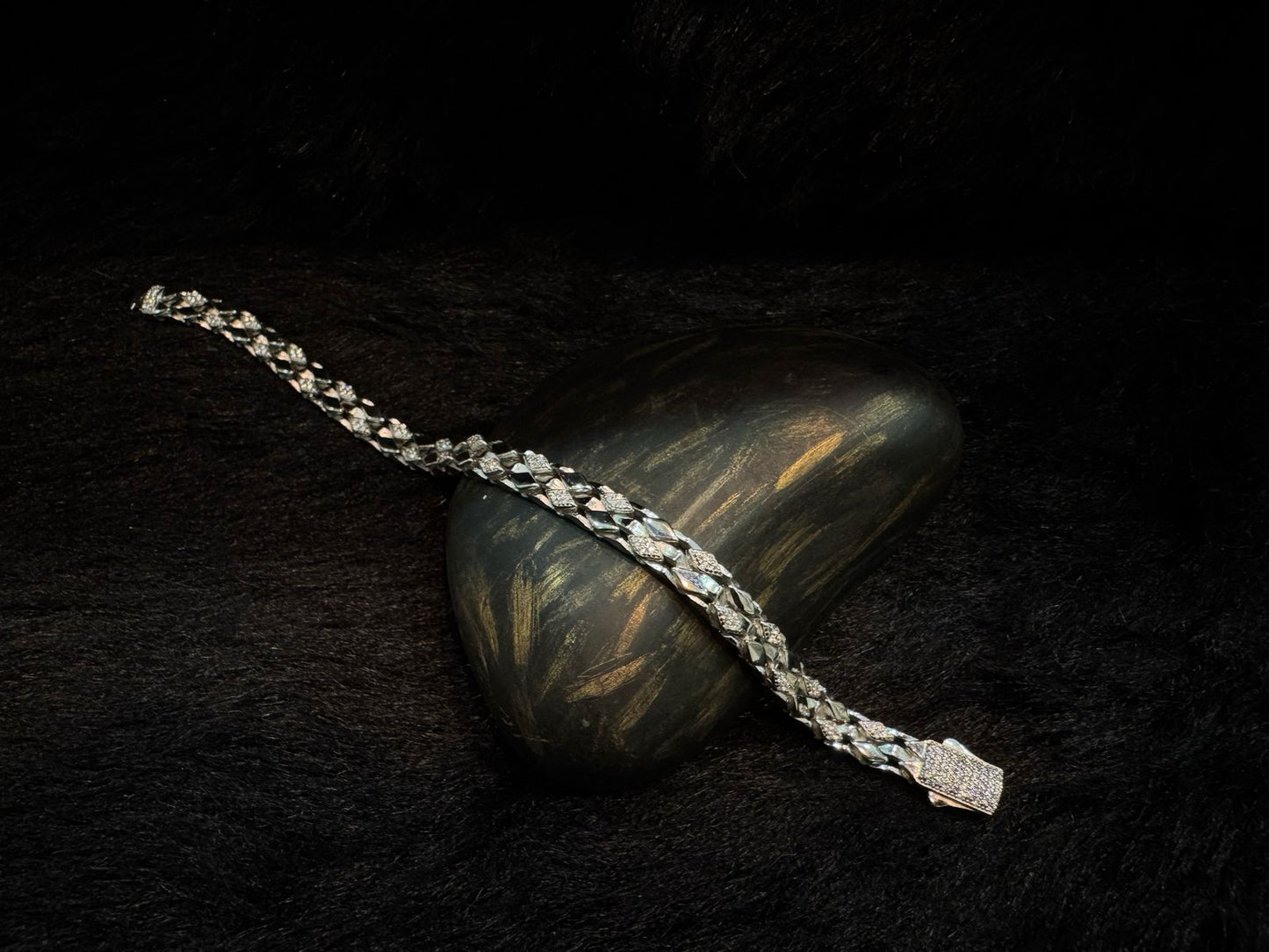 Braided Luxe Men's silver bracelet