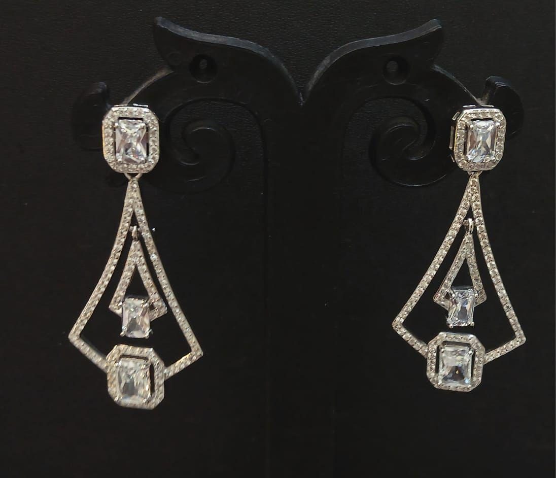 Earring Design 06